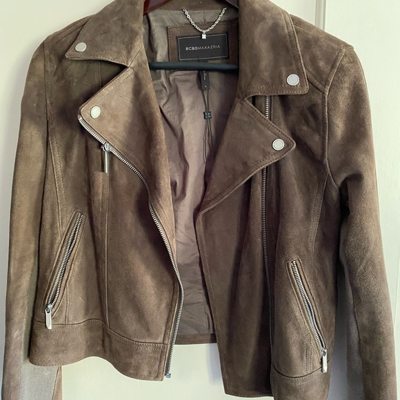 Genuine suede fall fringe jacket, Size S, BCBG, worn once - Picture 2 of 3